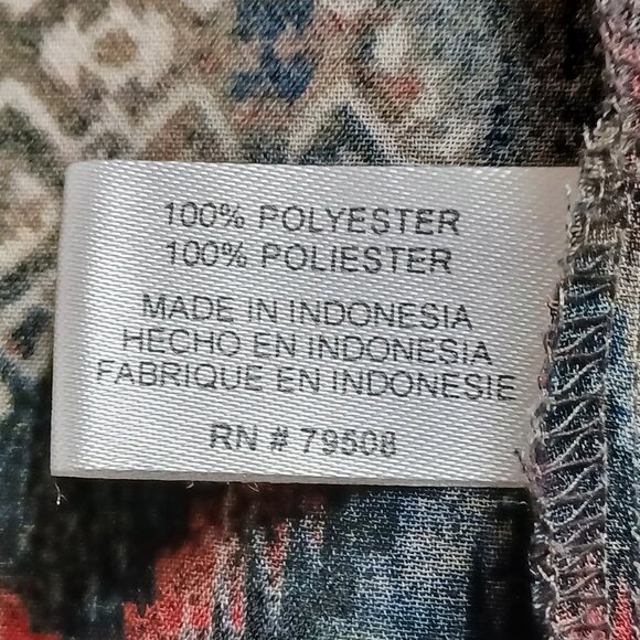 Violet & Claire Aztec Pattern Blouse - Picture 9 of 16